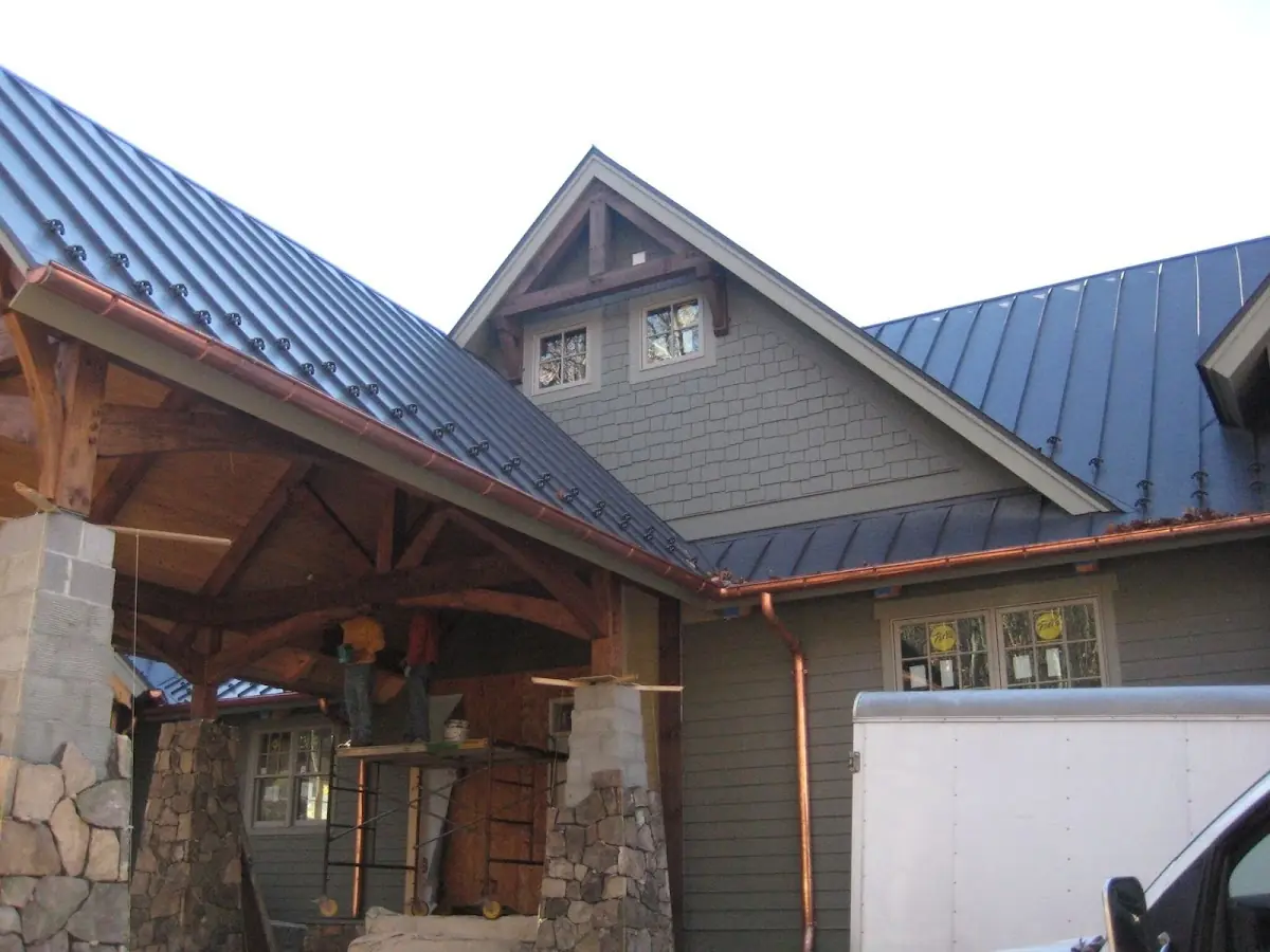 Craftsman Roofing team delivering quality roofing work in Highland